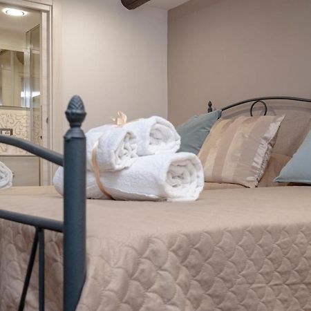 Casa Sofi Apartment Наполи Екстериор снимка